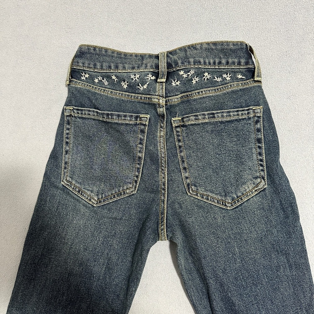 Hollister High-Rise Flare Leg Jeans Embroidered Dark Wash Blue Size W24 L32 - Picture 9 of 12